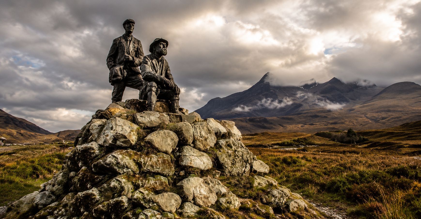 Collie and MacKenzie Statue